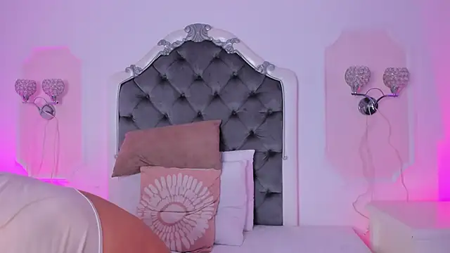 PollyGrey_ webcam