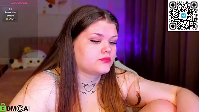 elle_one webcam