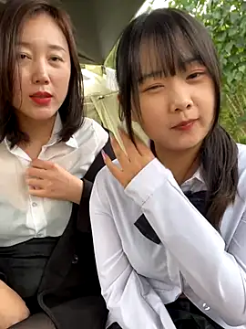 tiantian-26 Live Webcam on Stripchat
