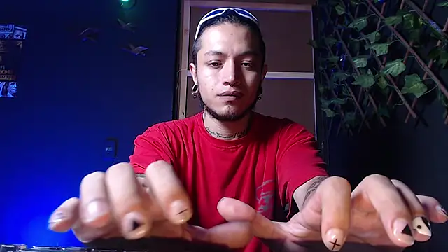 Dicaprioo_ webcam