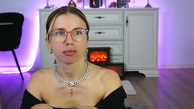 ivyleague_ webcam