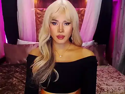 YllanaAltheaXxX webcam