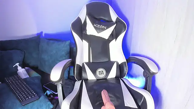 SafiroBlake webcam