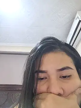 mia_isabela_ webcam