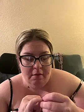 sexymommy1988 webcam