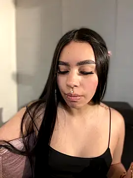 Karina16_pink webcam
