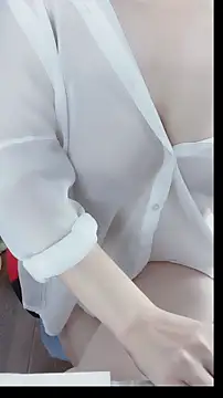 xiaoyang222 (F milf) - M腿 1min