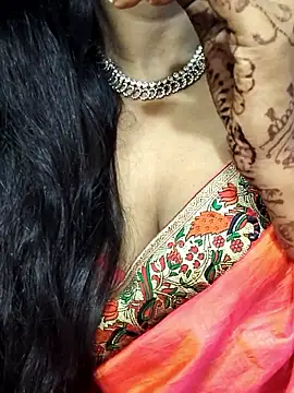 Hotty_Kavita webcam