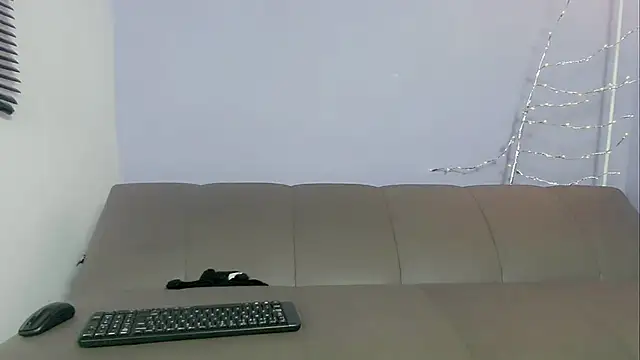 zacariasss_ webcam