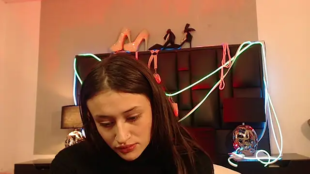 Emily_Swiftt webcam