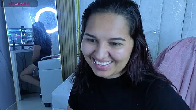Saraah_Tx webcam