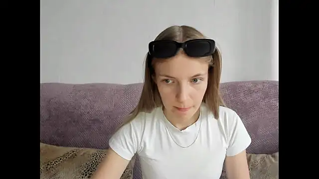 HitGyrl webcam