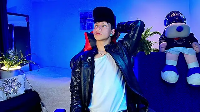 twink_sebas_