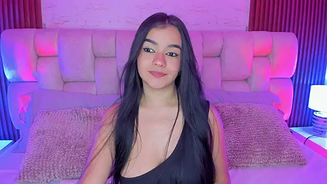 SophiaWylde webcam