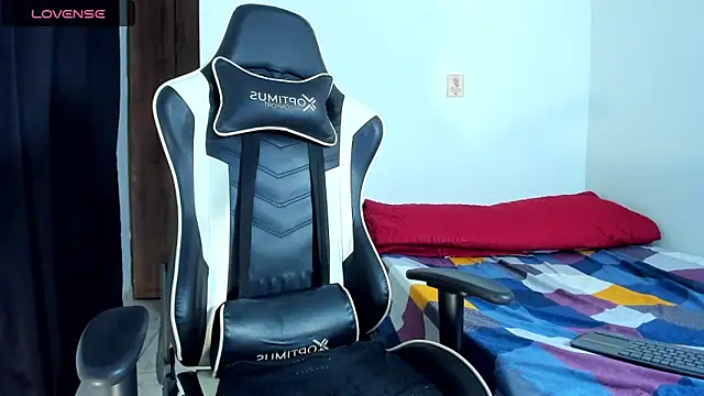 bryan_mugn webcam