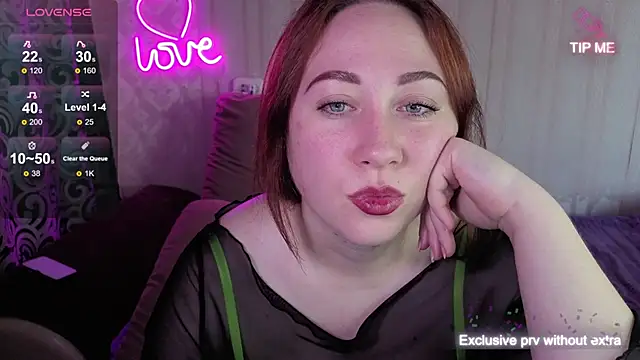 KellyCrystall webcam