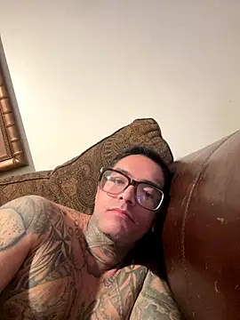 ILLUM1NATE webcam