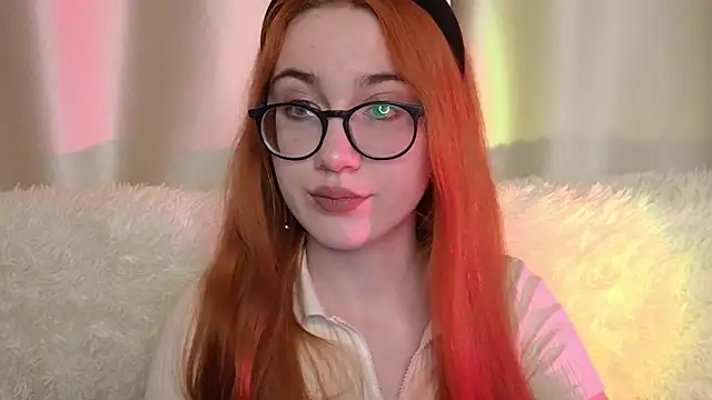 amber_wink webcam