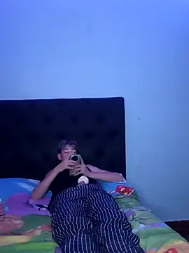 CUB4N1TX_xx webcam