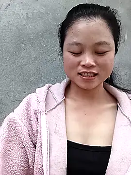 clara-cute webcam