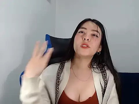 EloiseJun webcam