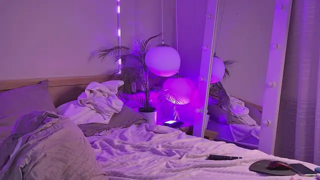 MiaEuphoria_