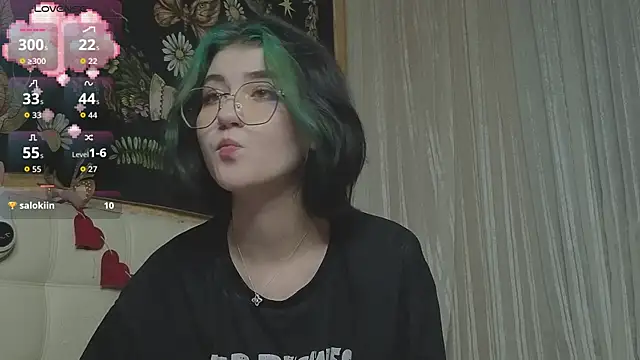 Miko_Meow webcam