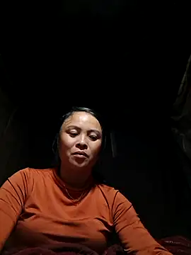 xuxulovezz webcam