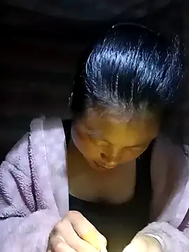 clara-cute webcam