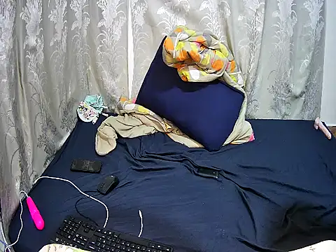 happy_sonia webcam