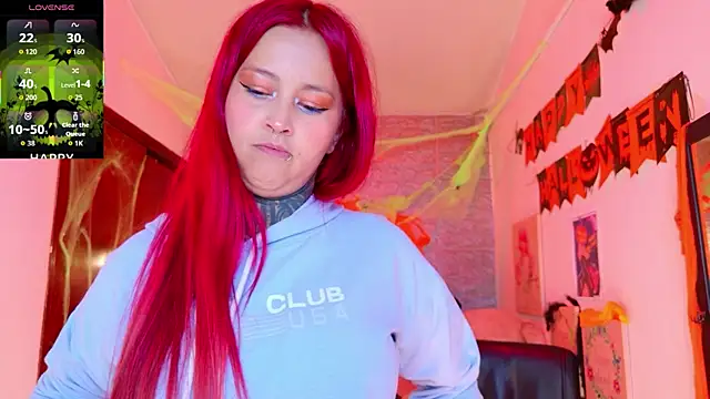 meghan_nill (F milf) - spank ass + oil