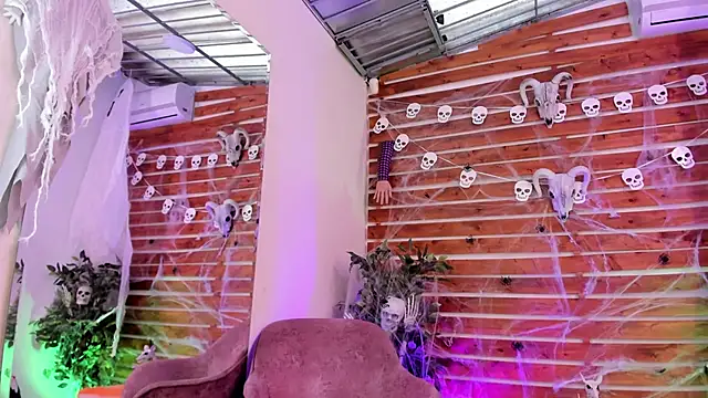 _MeganRain webcam