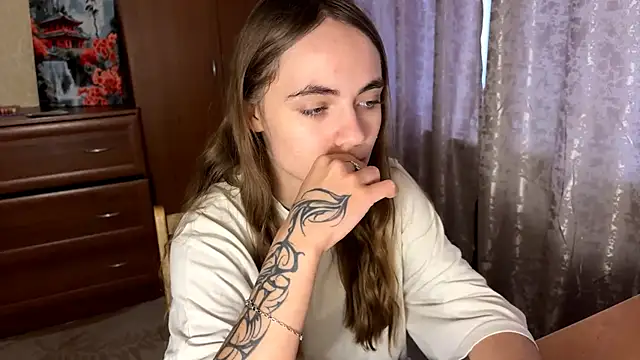 EvieDoll webcam