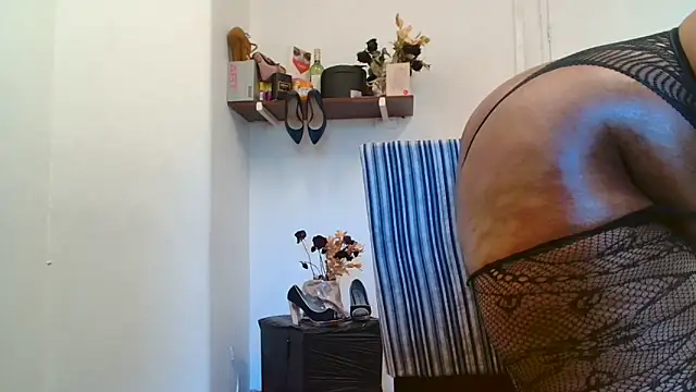 xTALLSEXYBUMx