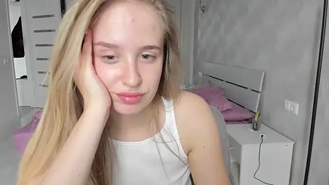 LanaMiss webcam