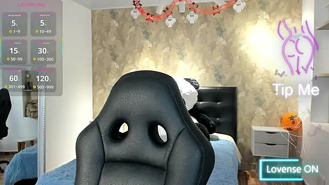 april_dumont webcam