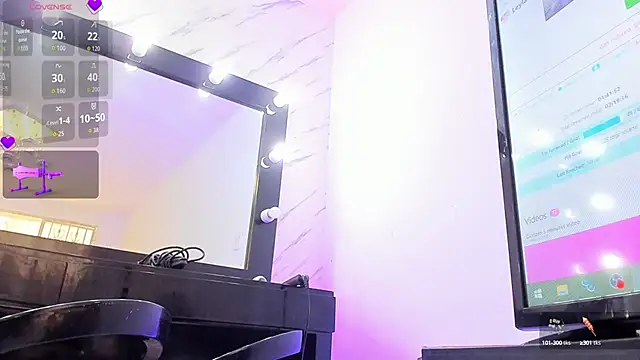ElisabethMassey webcam