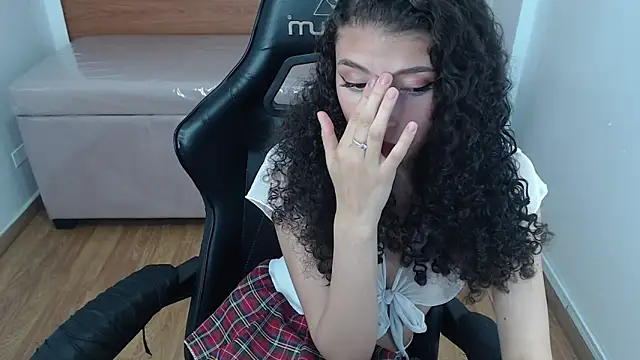danatella_a webcam