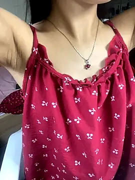 Mina048 webcam