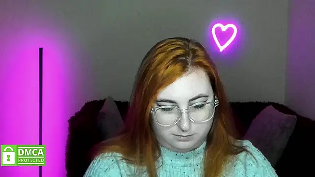 Alicia_love00 webcam