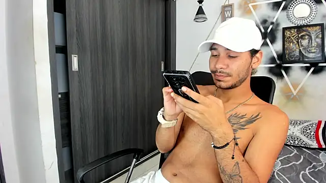 jhapsson_wong webcam