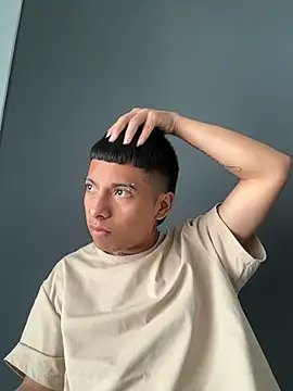little_kris1 webcam