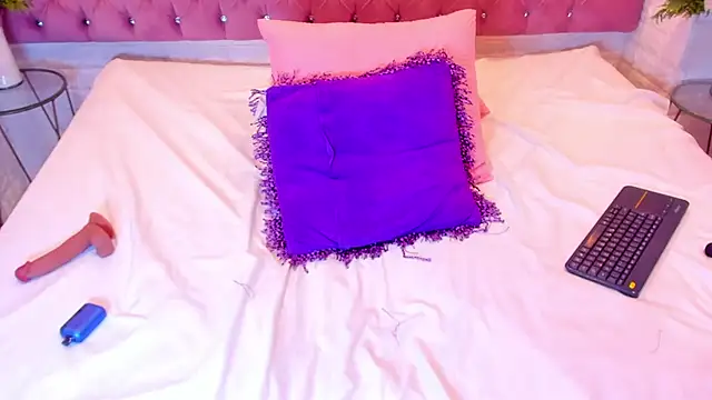 amber_sparkle webcam