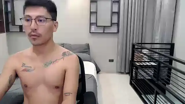 hot_derfs27 webcam