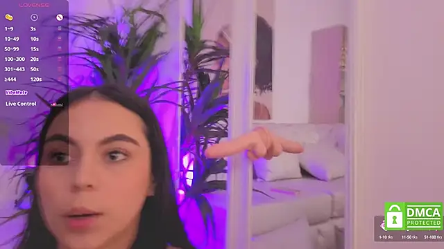 Aleejaa__ webcam