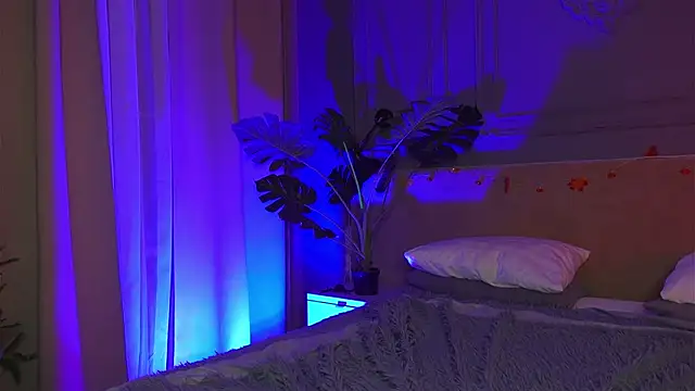 Liv_Fay webcam