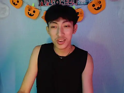 Wild_in_bedxx webcam
