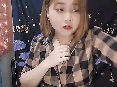 Nhan7868 webcam