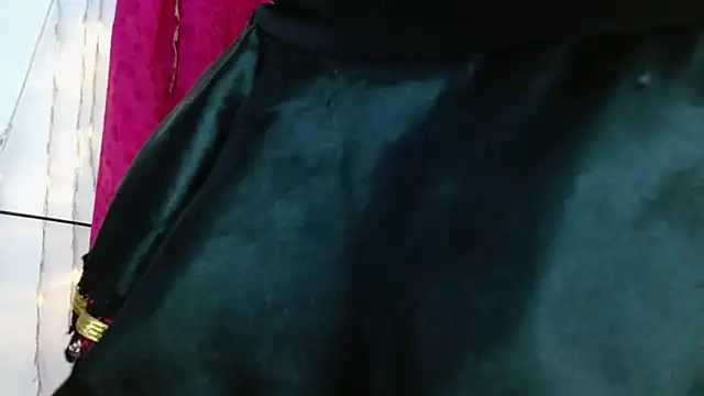 monica_little23 webcam