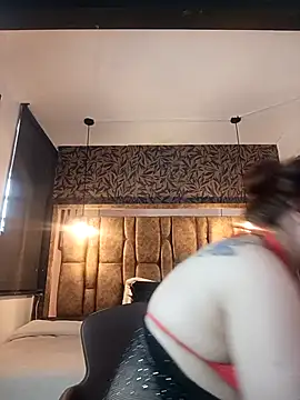 Isa_Thompson__ webcam